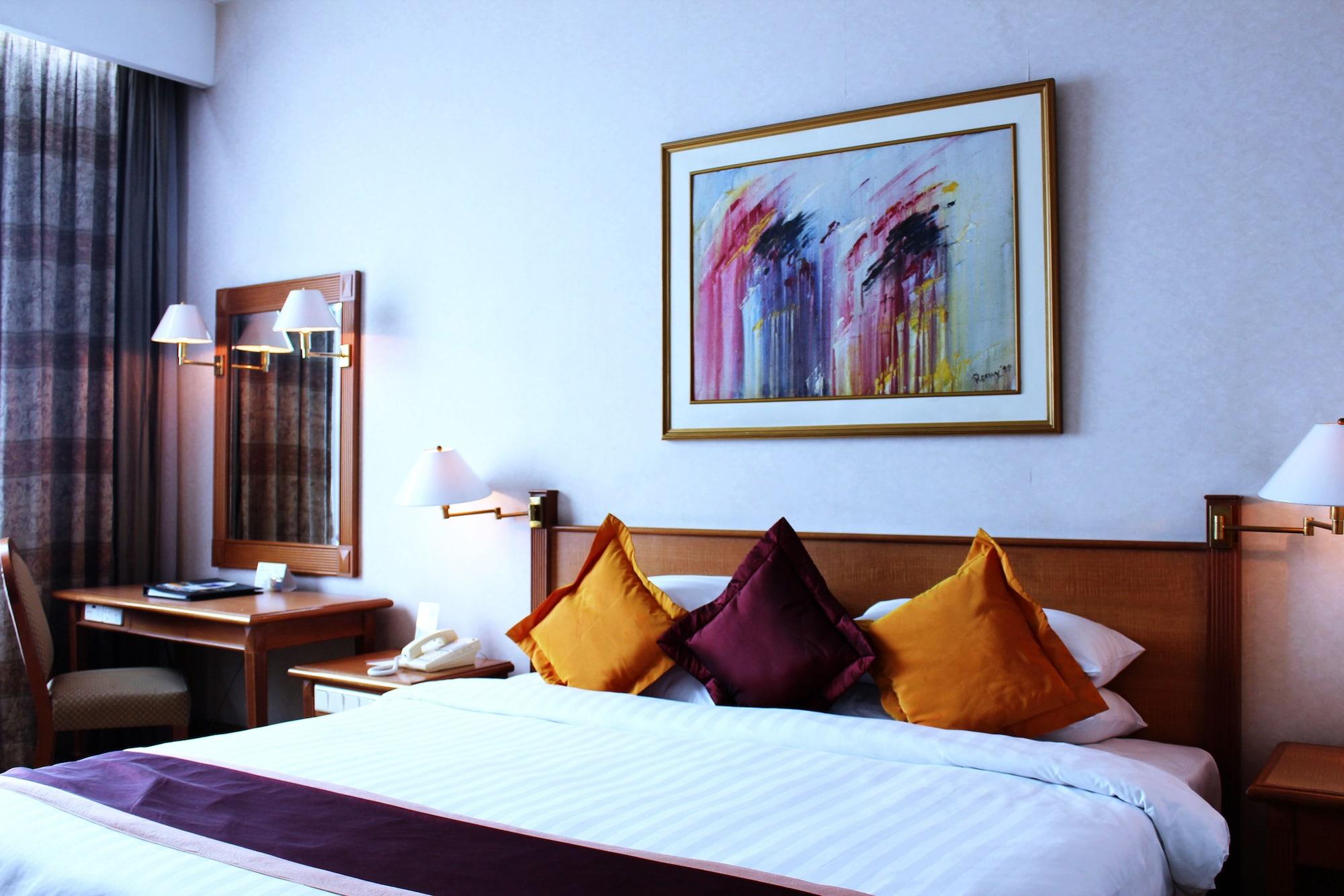 Menara Peninsula Hotel Yakarta Exterior foto