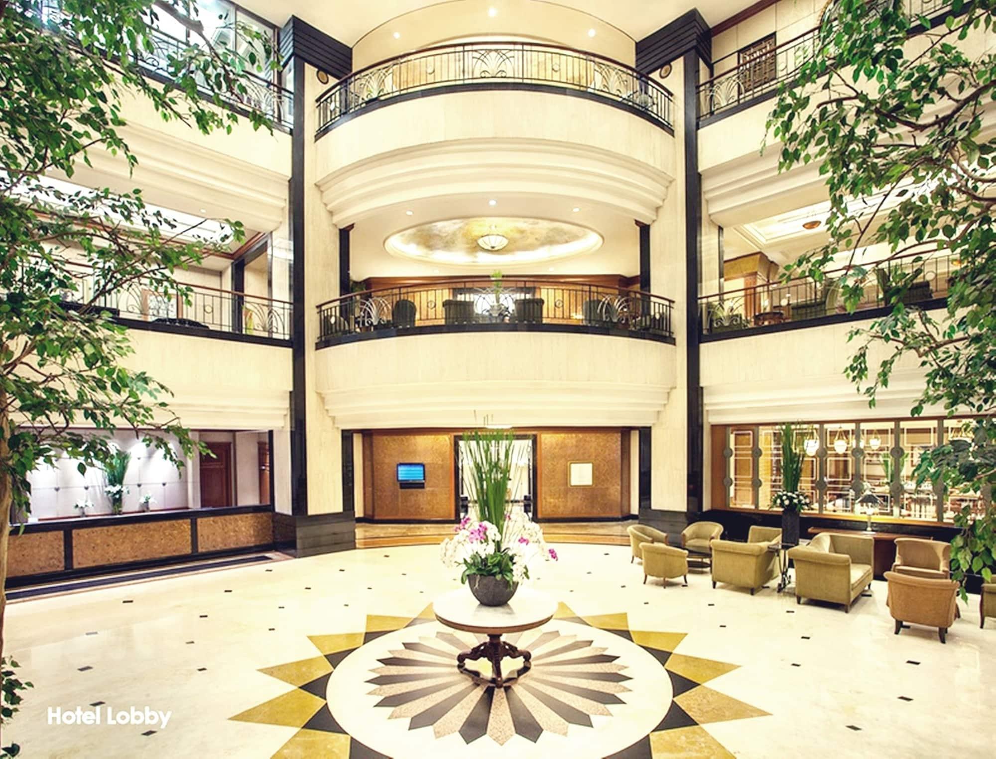 Menara Peninsula Hotel Yakarta Exterior foto